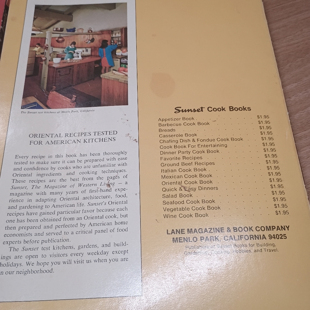 Vintage Bundle Sunset Barbecue and Oriental Cookbooks 1970s - Picture 5 of 9